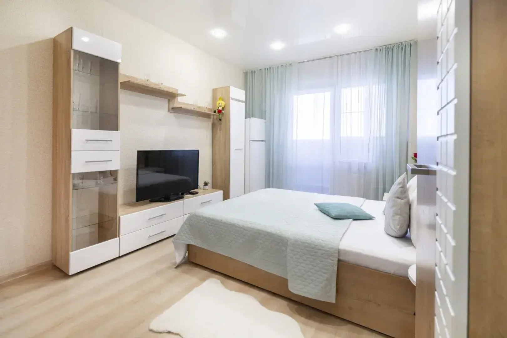 Prince Apartments С122