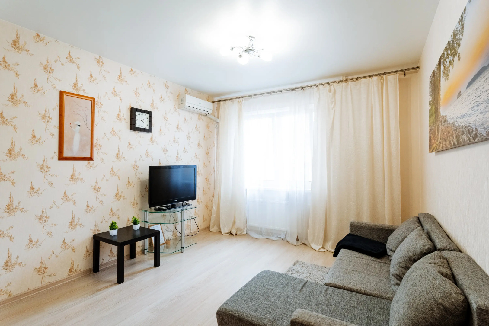 Апартаменты Квартира Рядом с ЖД Вокзалом