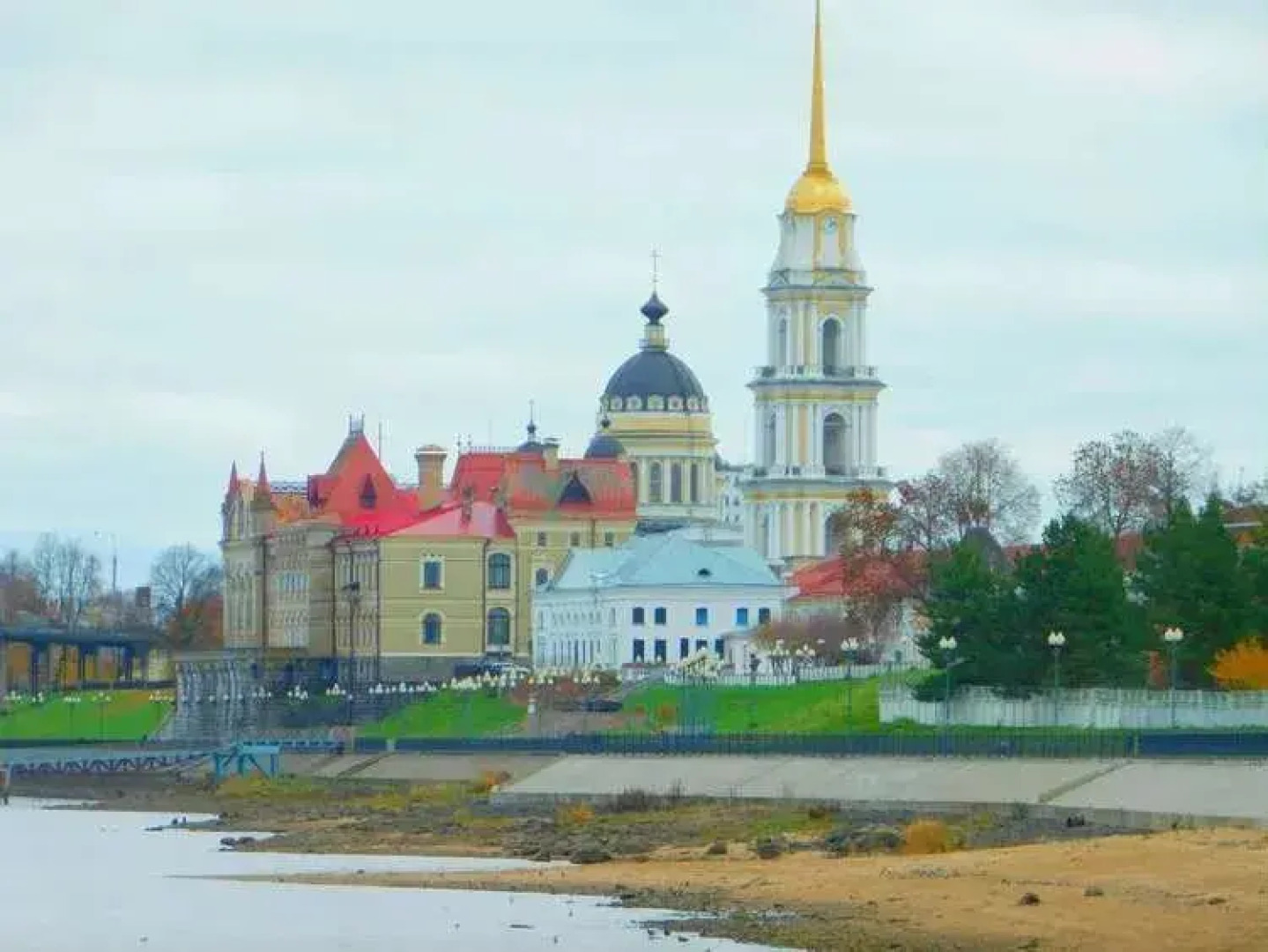 Квартира на Крестовой улице 27 Золотой ключик