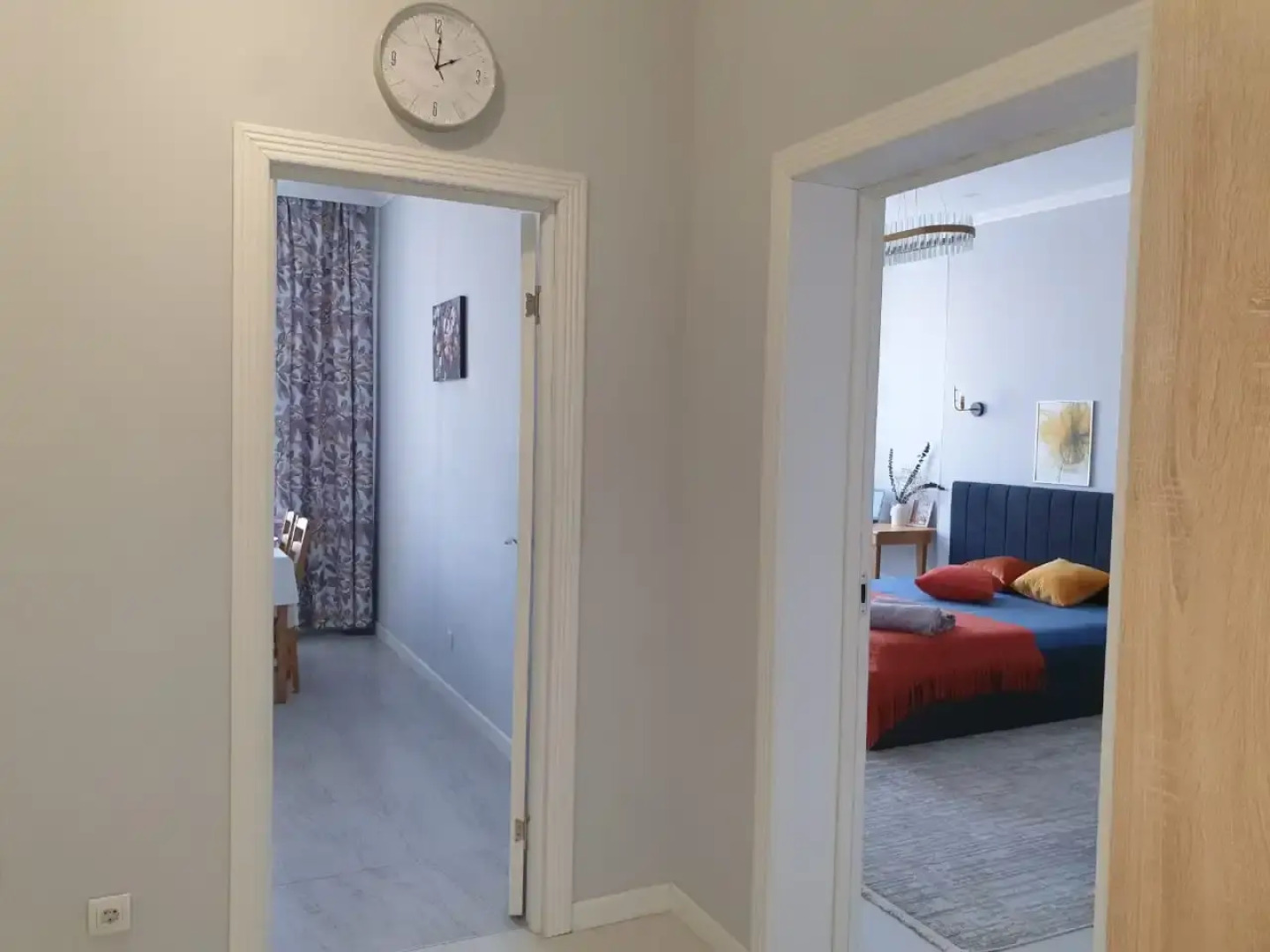 Апартаменты Личный комфорт в престижном районе: 2 полноценные спальни, 2 ванные комнаты