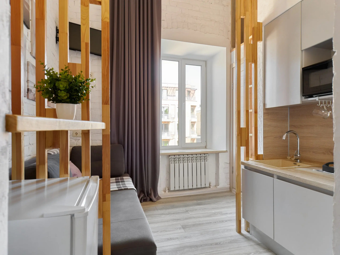 Апартаменты Rush in Aparts в Центре Казани Двухуровневые с Мини-кухней Своя Парковка