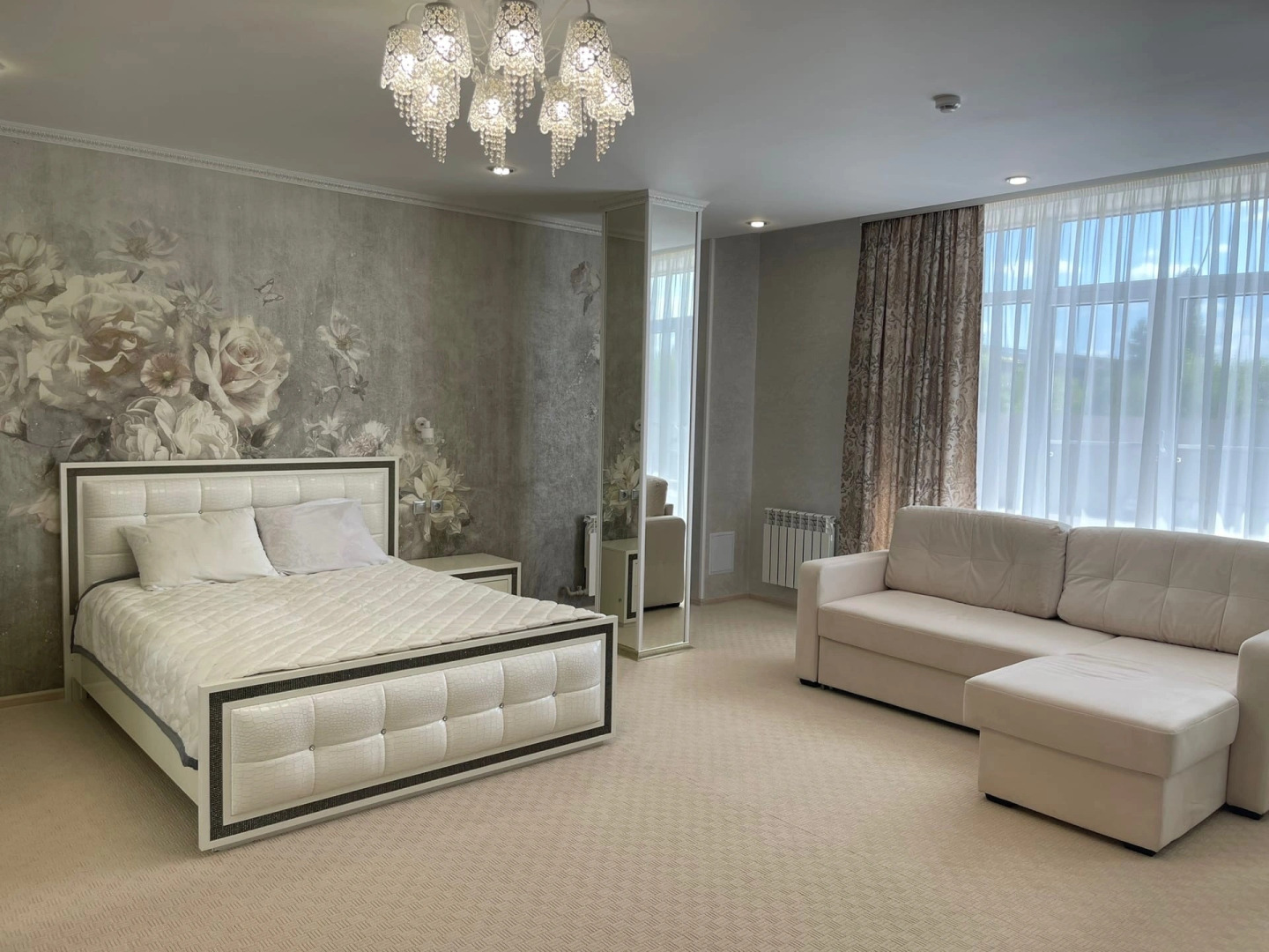 Отель Сафари