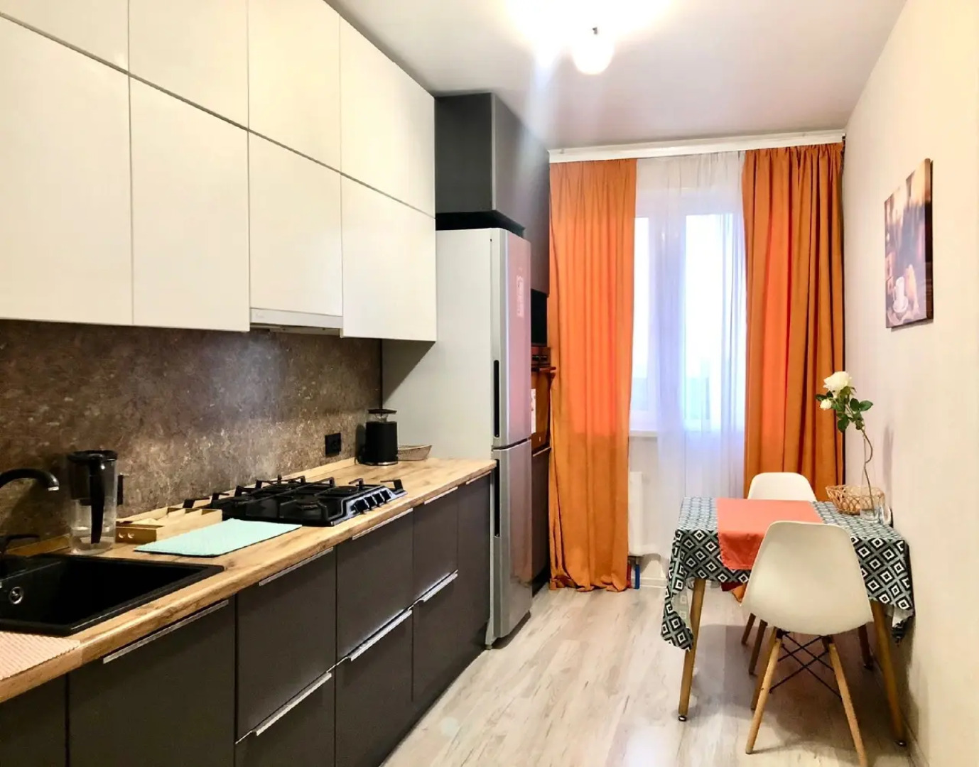 Апартаменты на Бирюзова 6Б