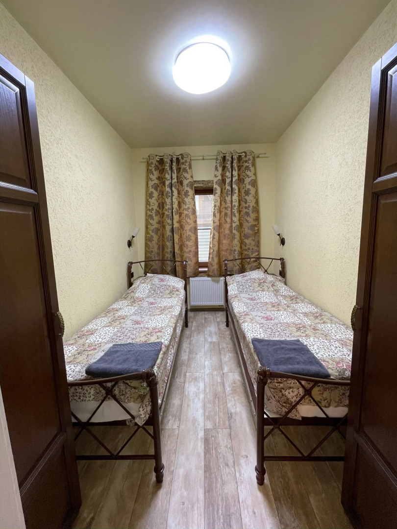 Частный дом у озера 62