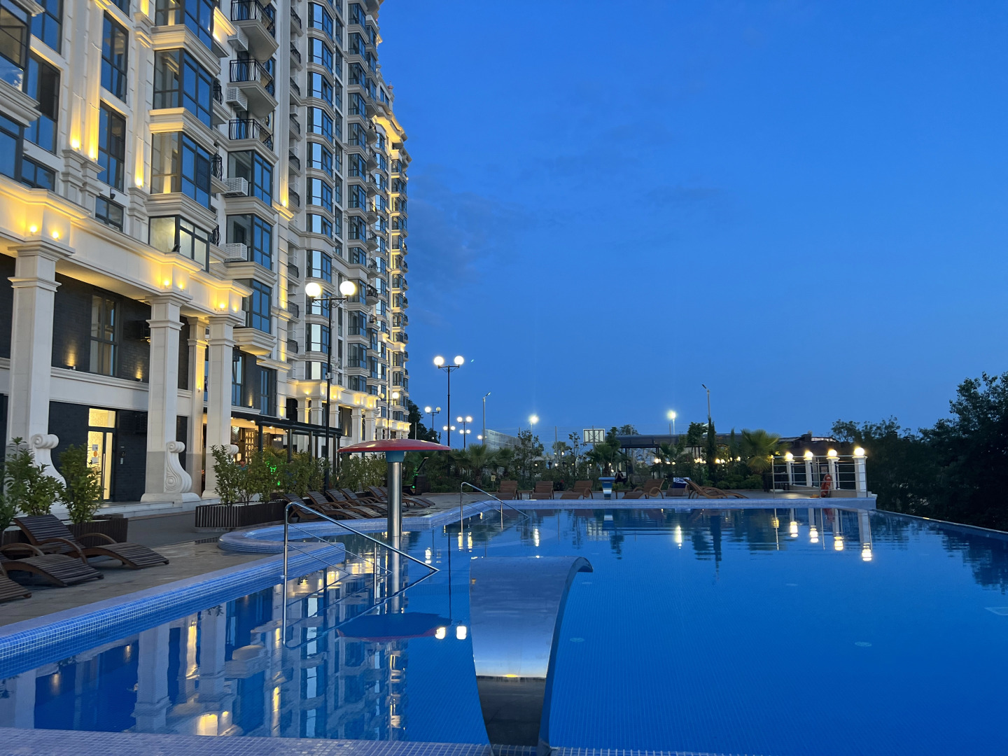 Апартаменты ЖК Меркато с Бассейном