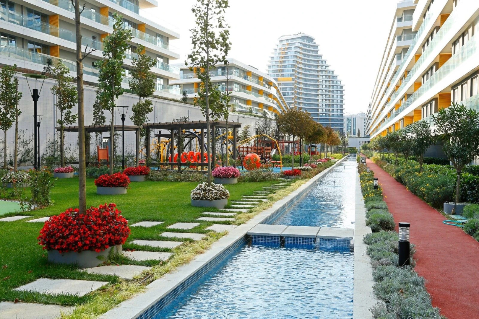 The Superior Living Batisehir