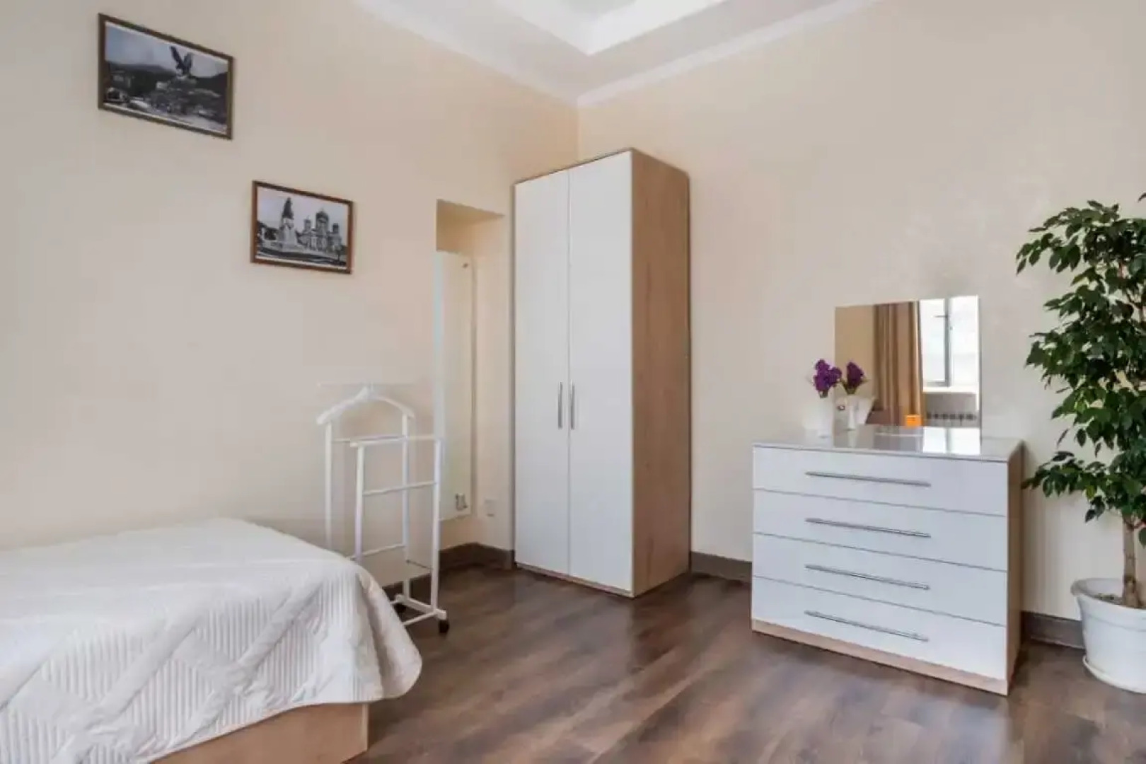 Квартира c Двумя Раздельными Спальнями и Балконом от Piligrim KMV