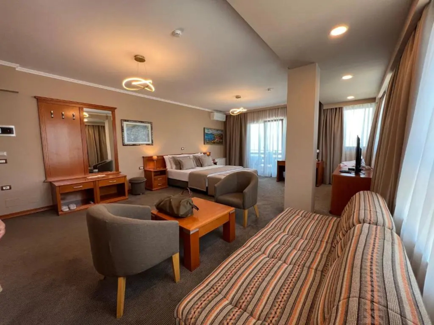 Отель Millennium