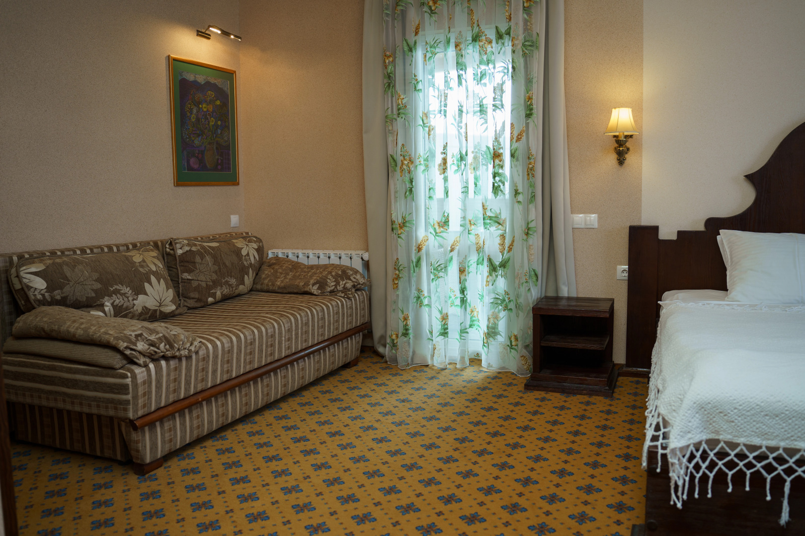 Отель Астарта