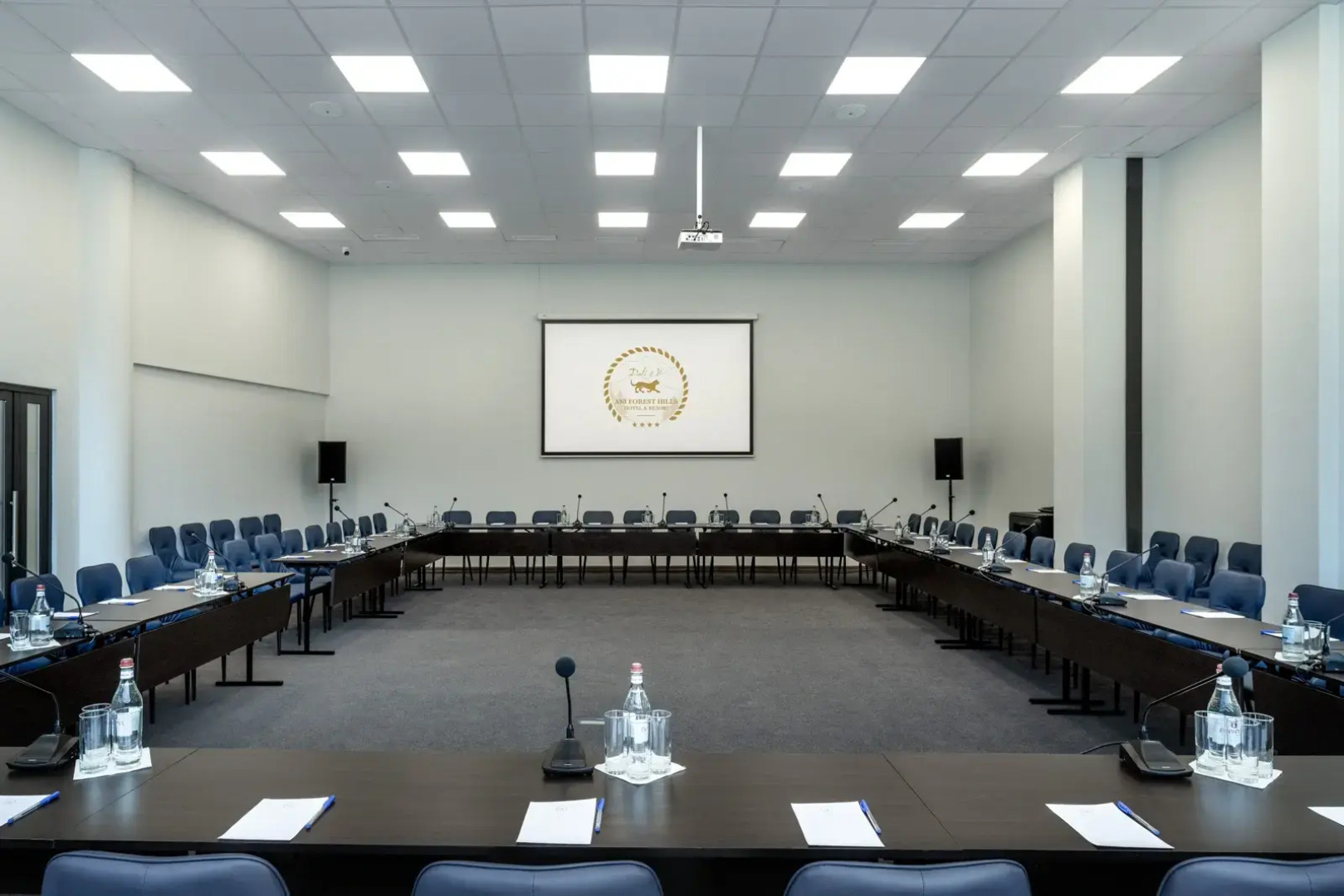 Отель Ani Forest Hills Resort