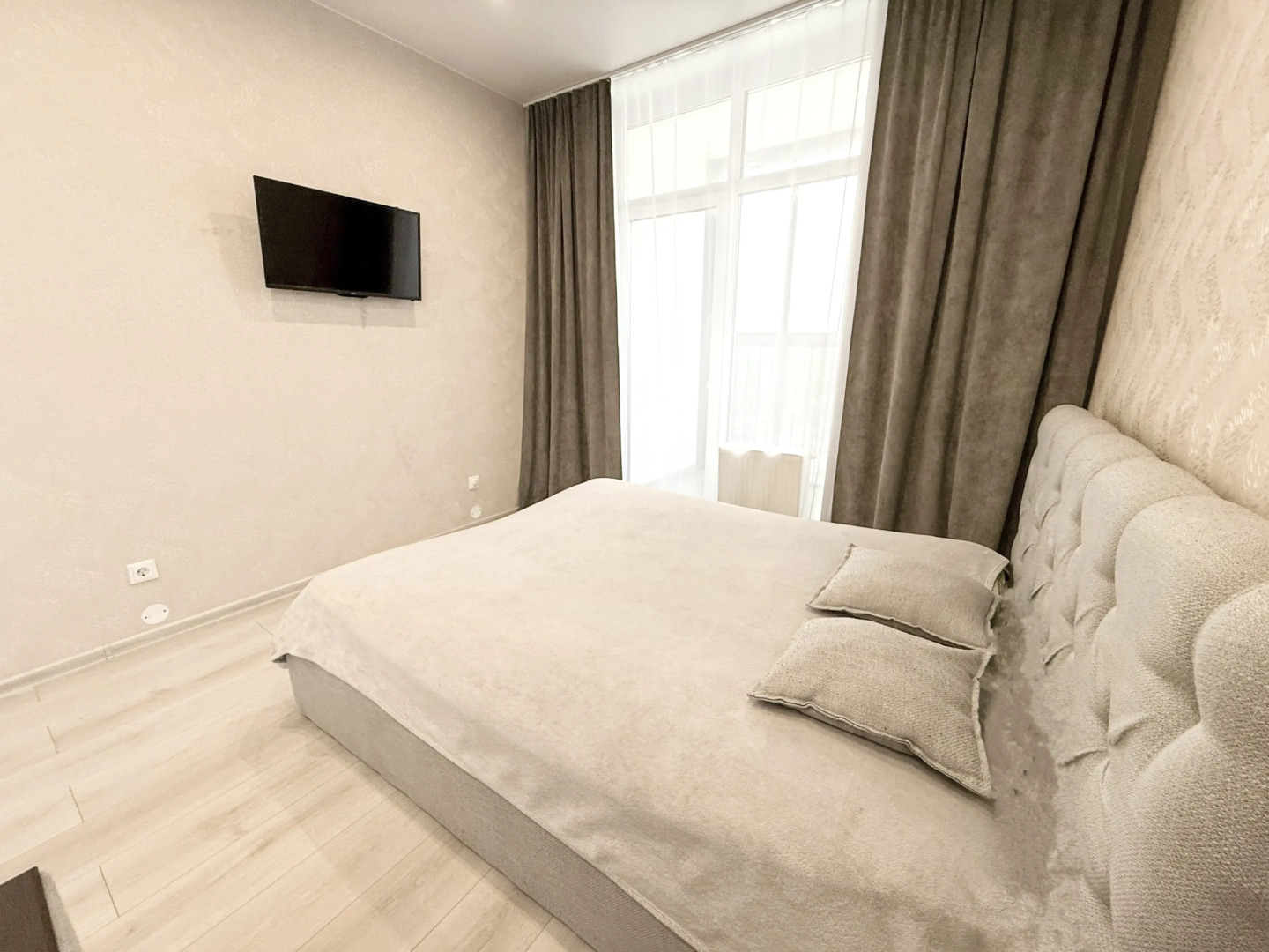 Квартира Посуточно до 8 человек