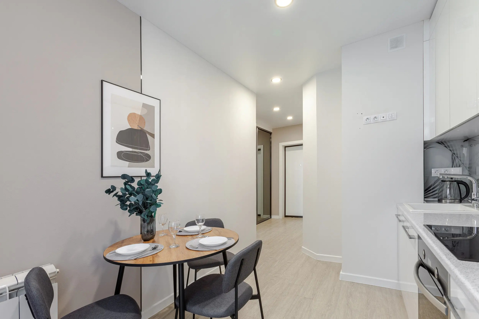 Апартаменты RentPlaza премиум в центре на Луначарского