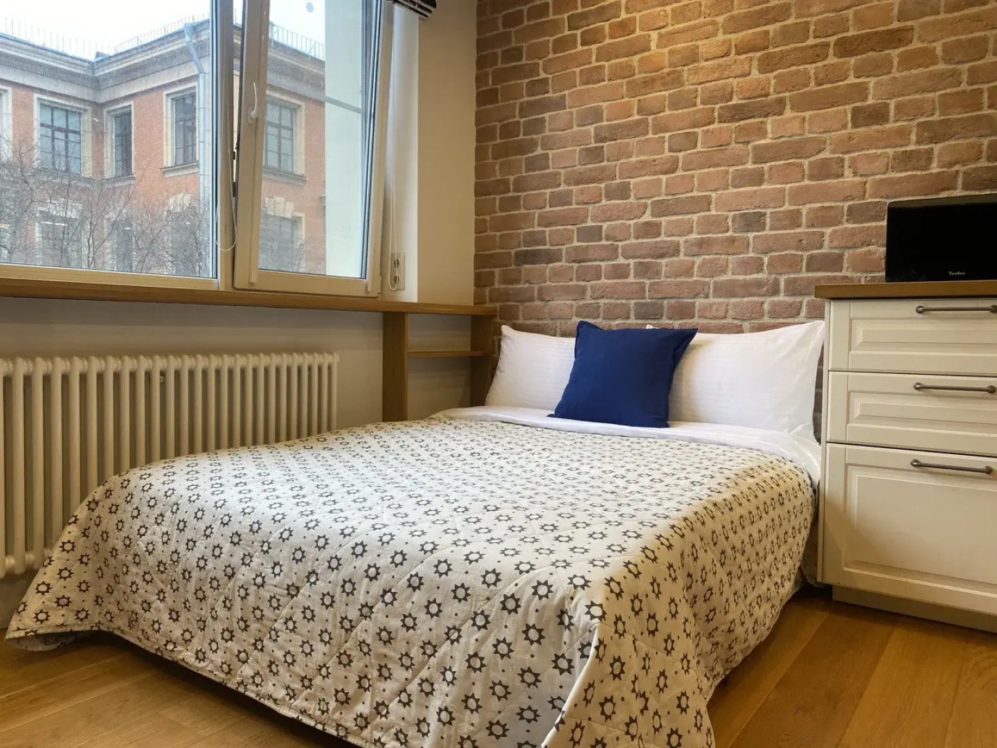 Квартира однокомнатная Good Karma недалеко от крейсера Аврора