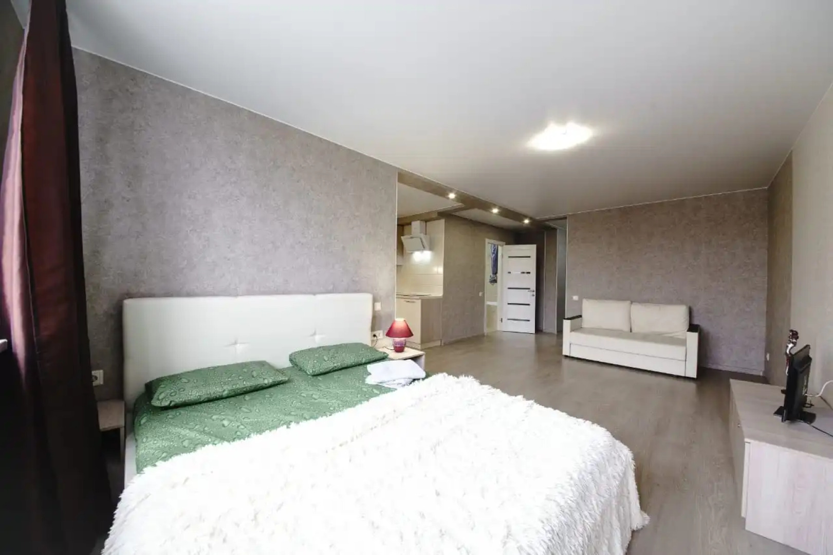 Апартаметы Мичурина 18/68