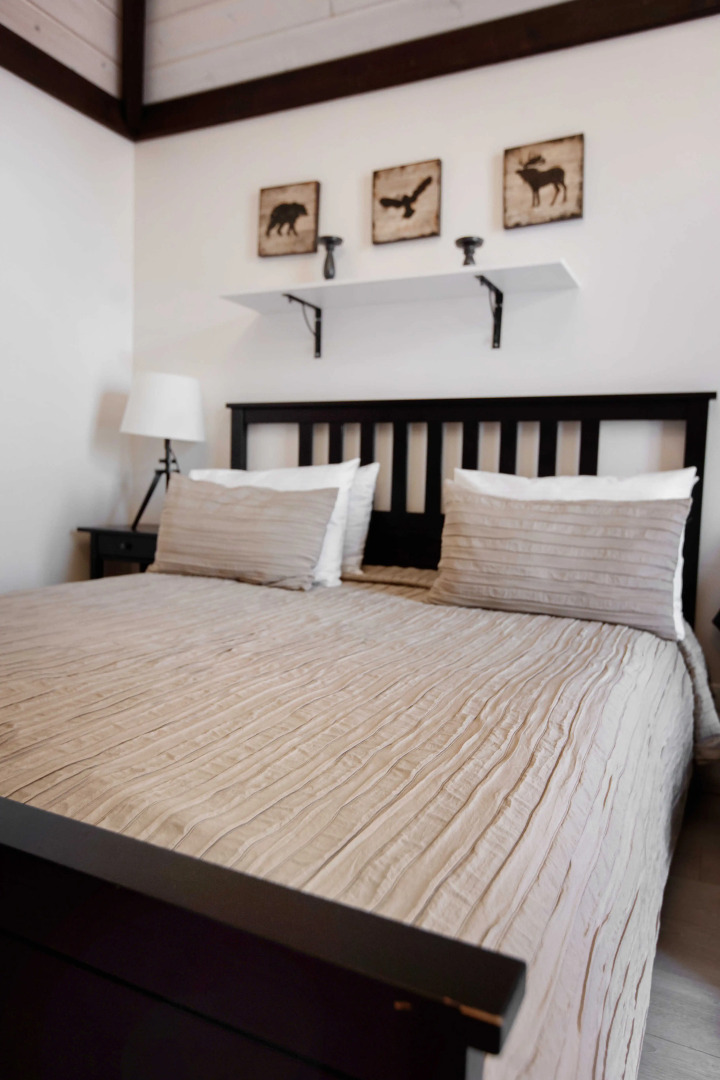 Апартаменты двухуровневые с балконом