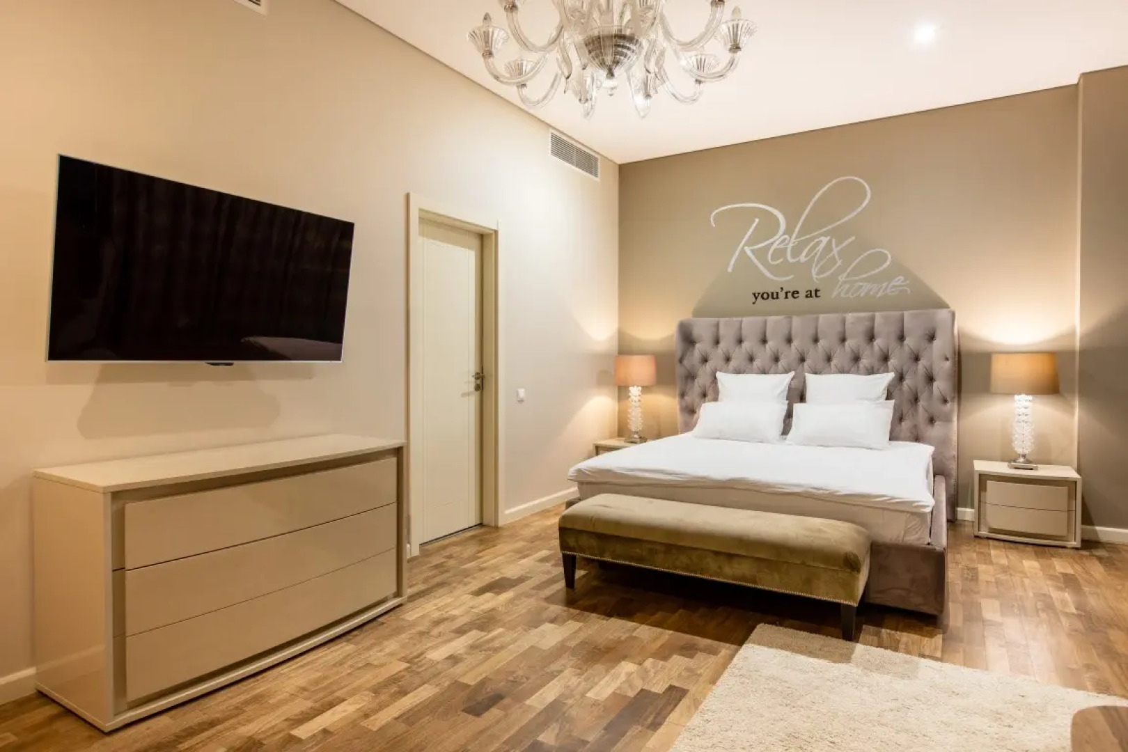 Rockmond 58 Junior Suite 7