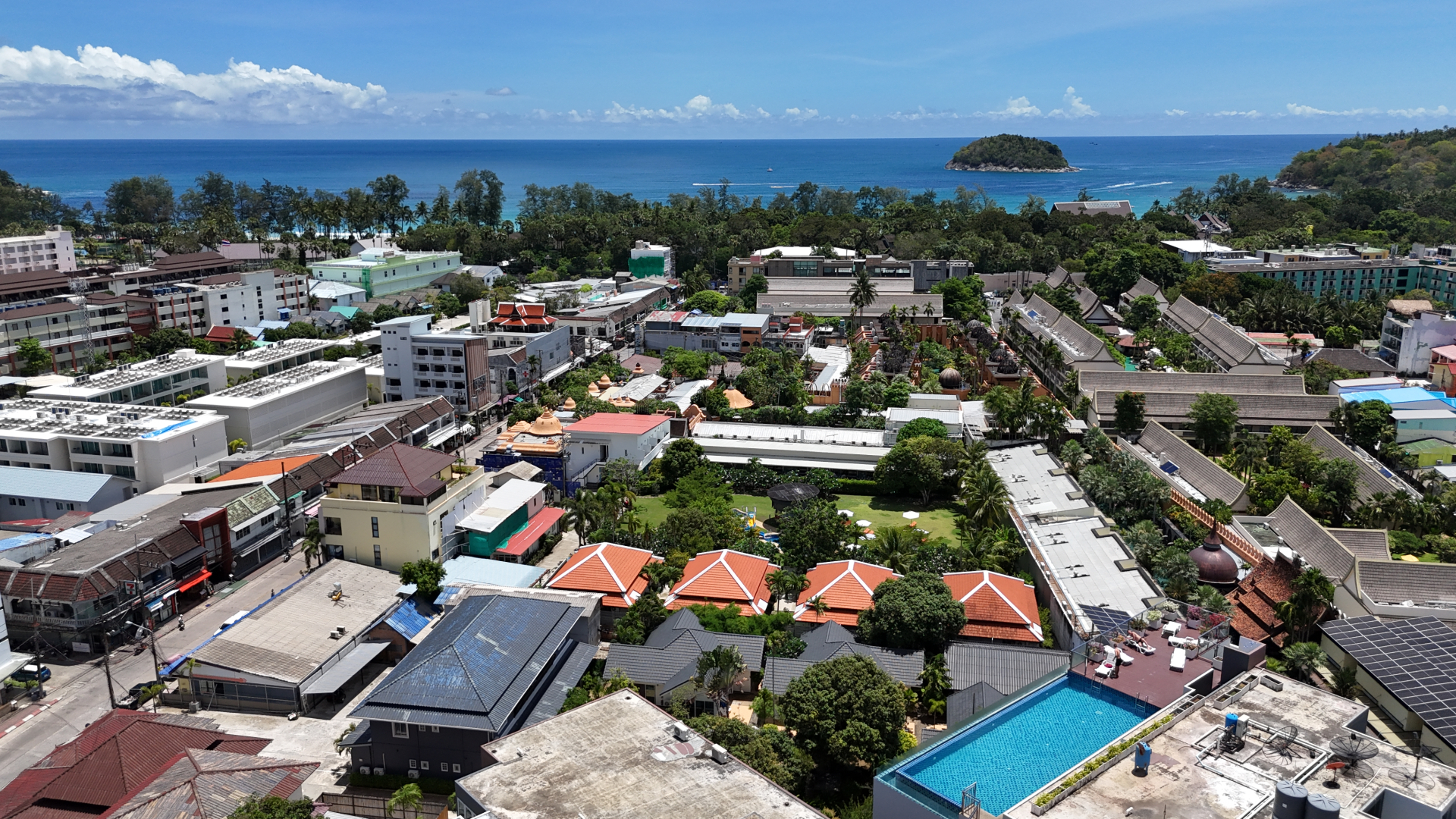 Апартаменты OMNIA Phuket - Ozone Condotel