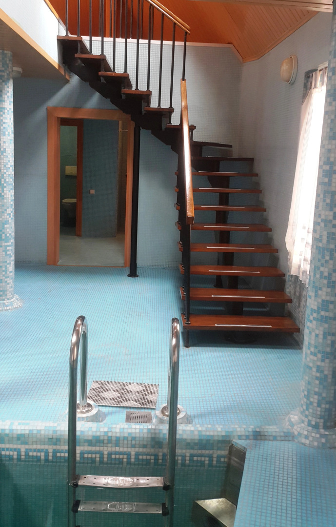 Отель Четыре Короны