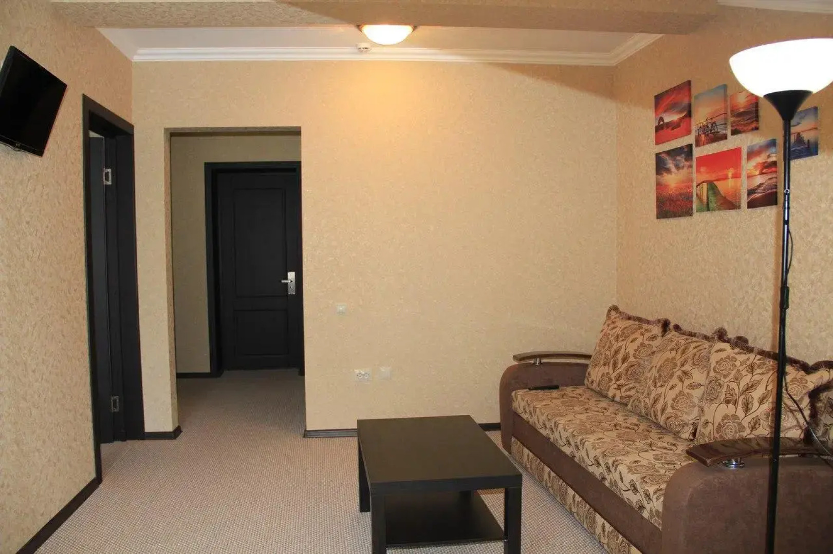 Отель Смайл