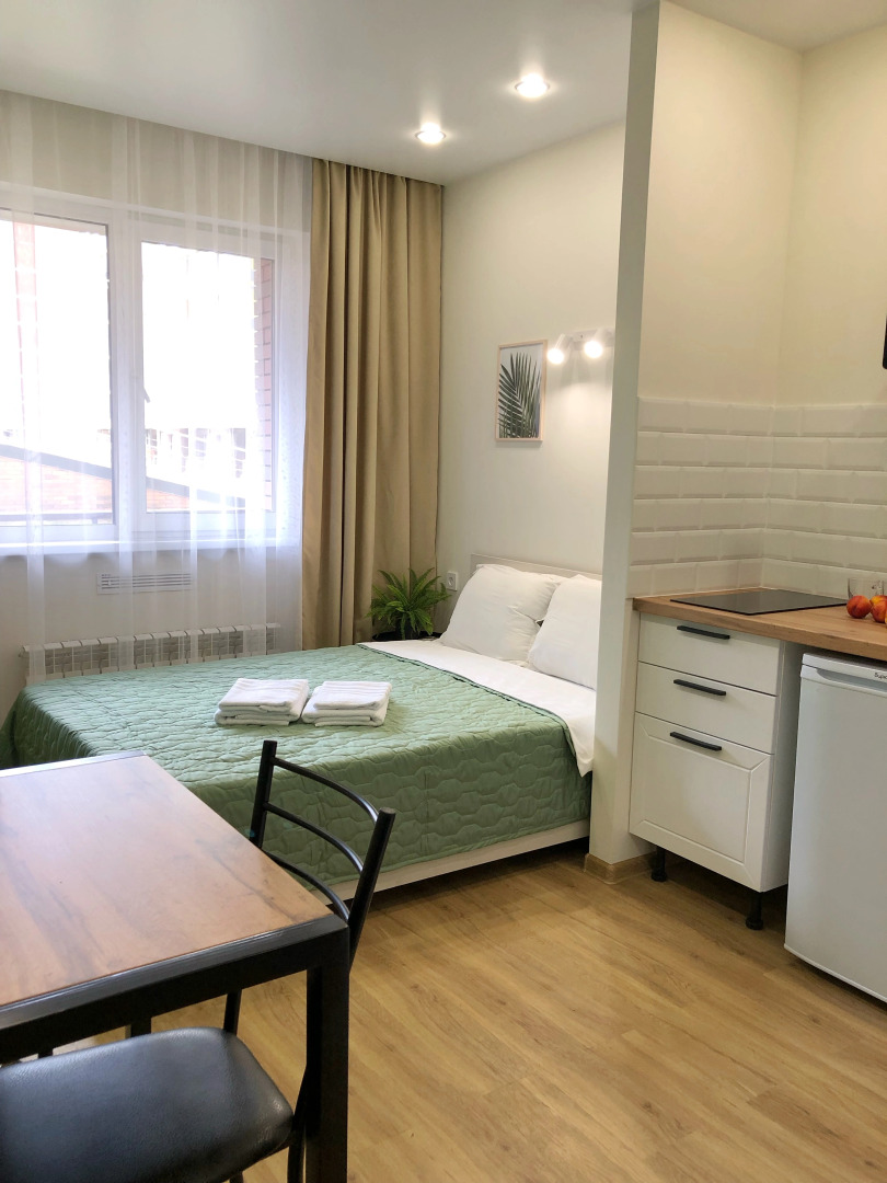 Апартаменты Экзотика возле Аэропорта на 2 Гостя