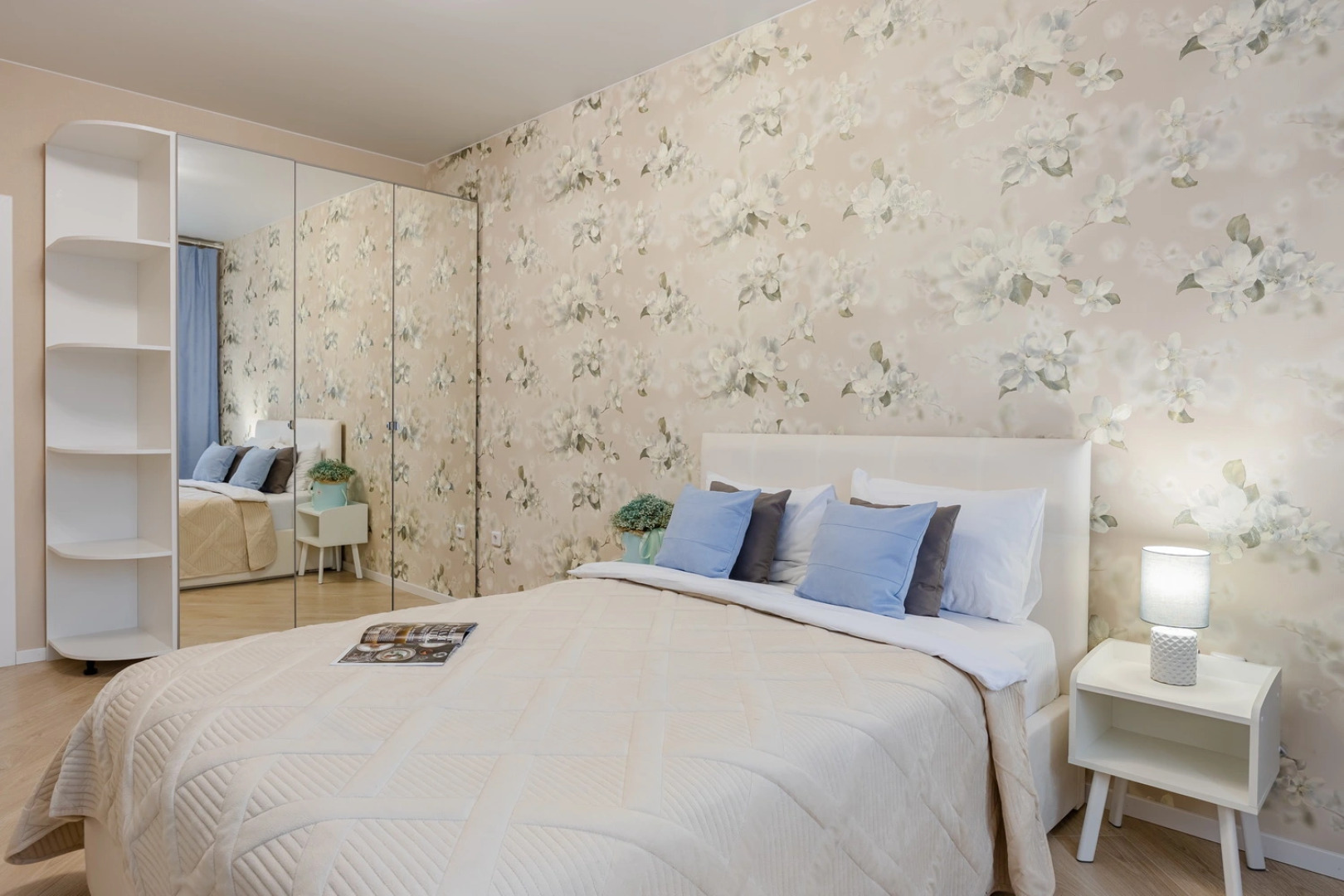 Апартаменты Pronina Aparts Kudrovo LIVE