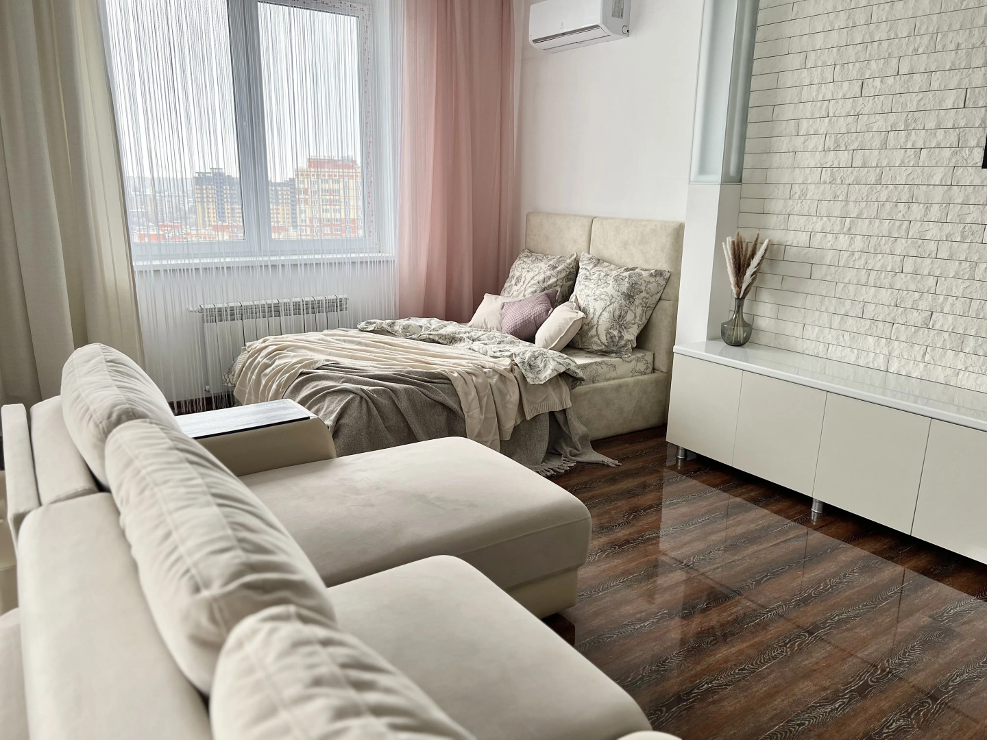 Апартаменты Дизайн студия у ТЦ Армада