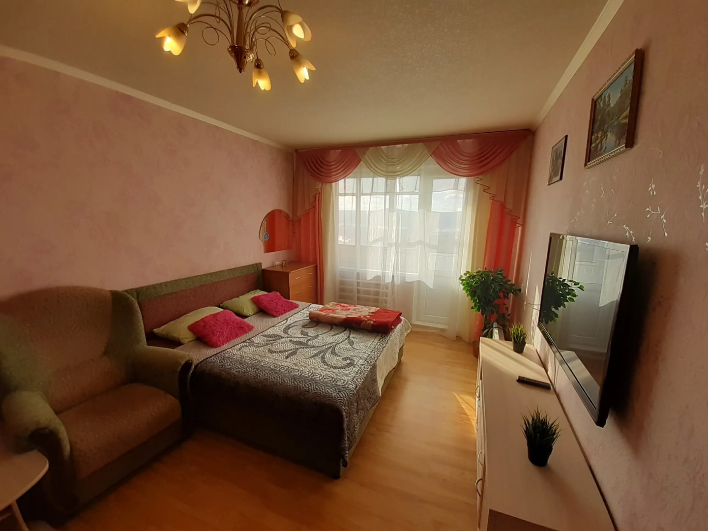 Апартаменты на Северном проезде 16