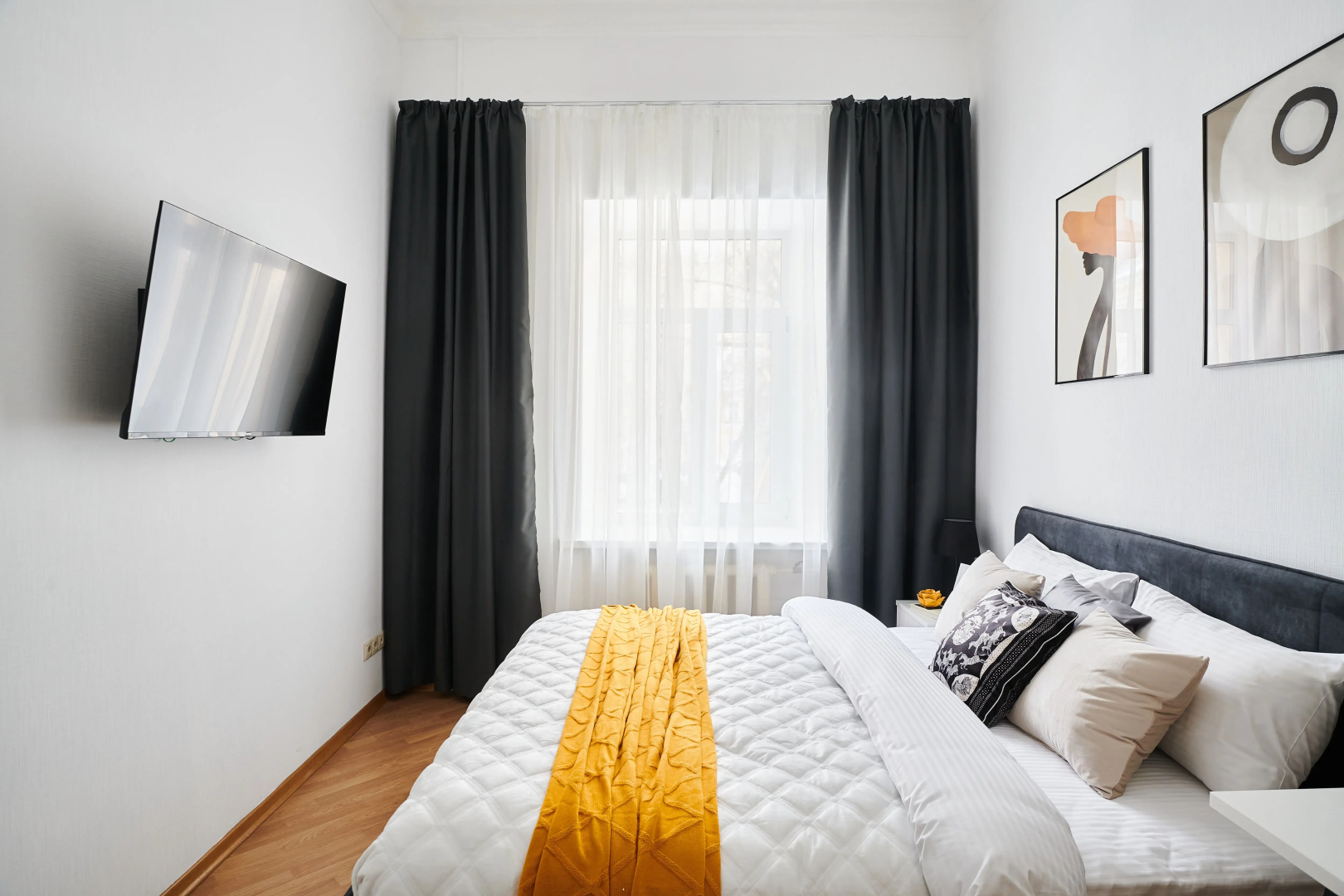 Квартира GM Apartments Яркая Трехкомнатная у Красной Площади