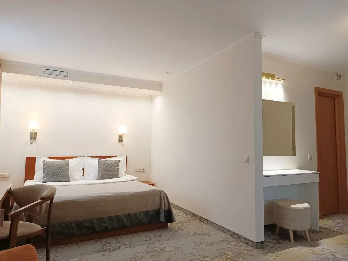 Отель Галерея