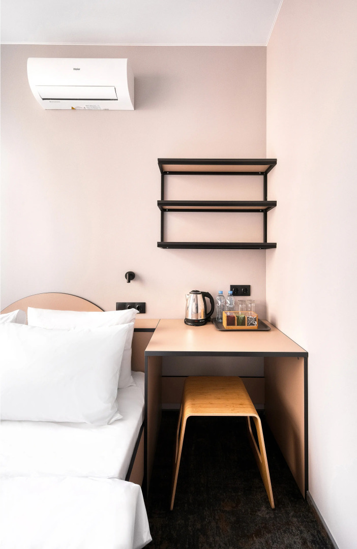 Отель Тесла