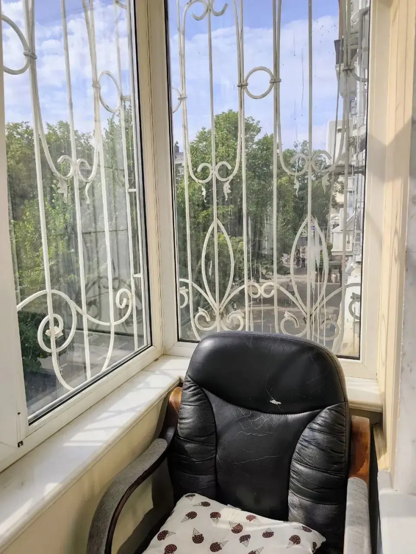 Квартира в центре Краснодара с бесплатной парковкой