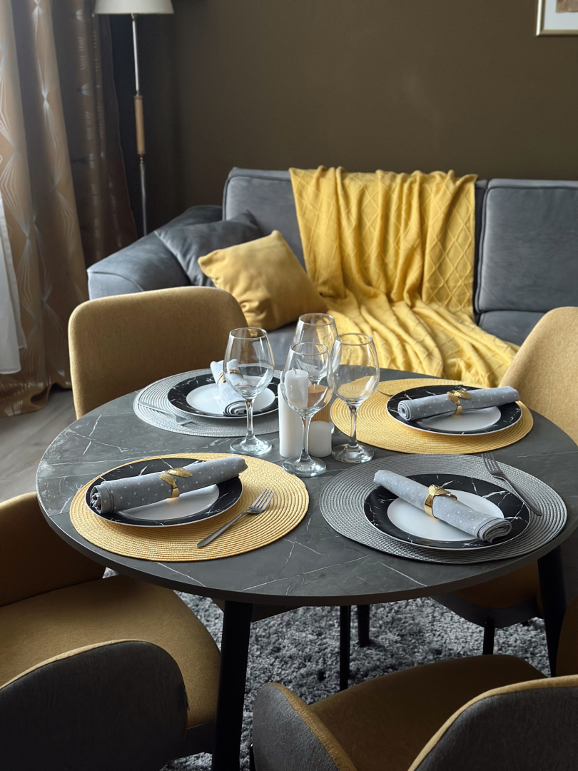 Апартаменты - Делюкc в Апарт-комплексе Виктория