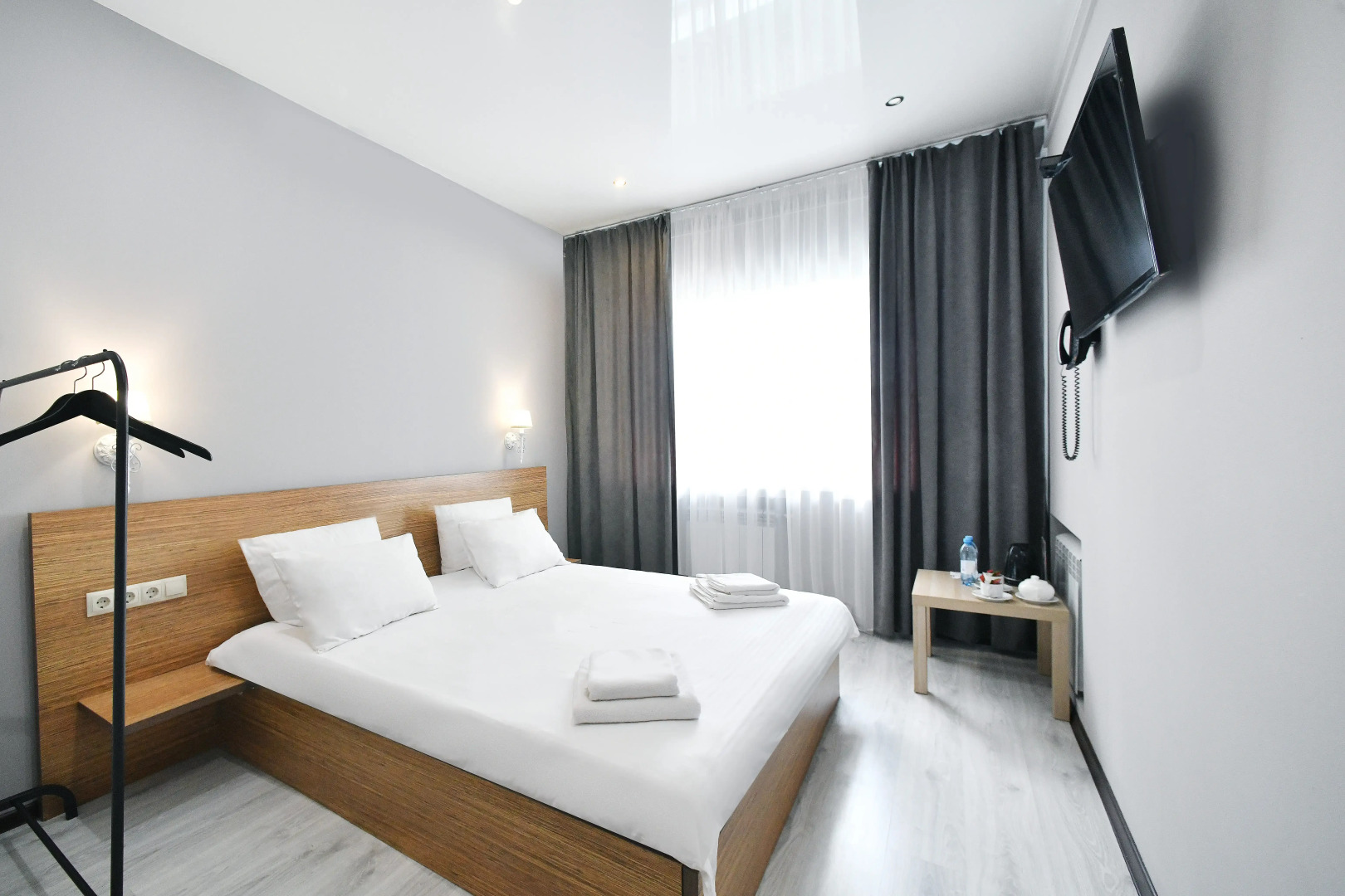 Отель Глория