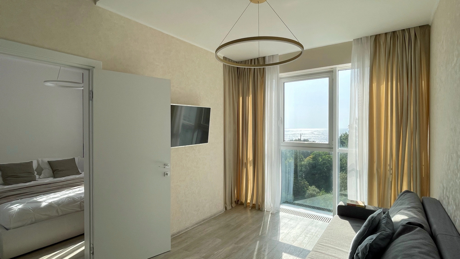 Квартира J'Adore MoreAparts