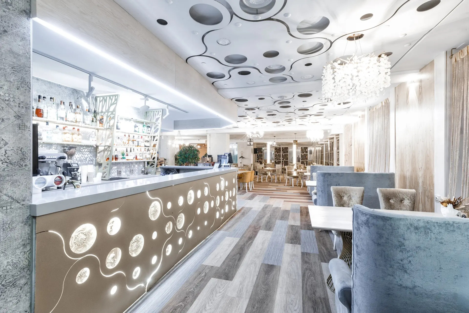 Отель Гостиница Kamarooms Business Hotel & Spa