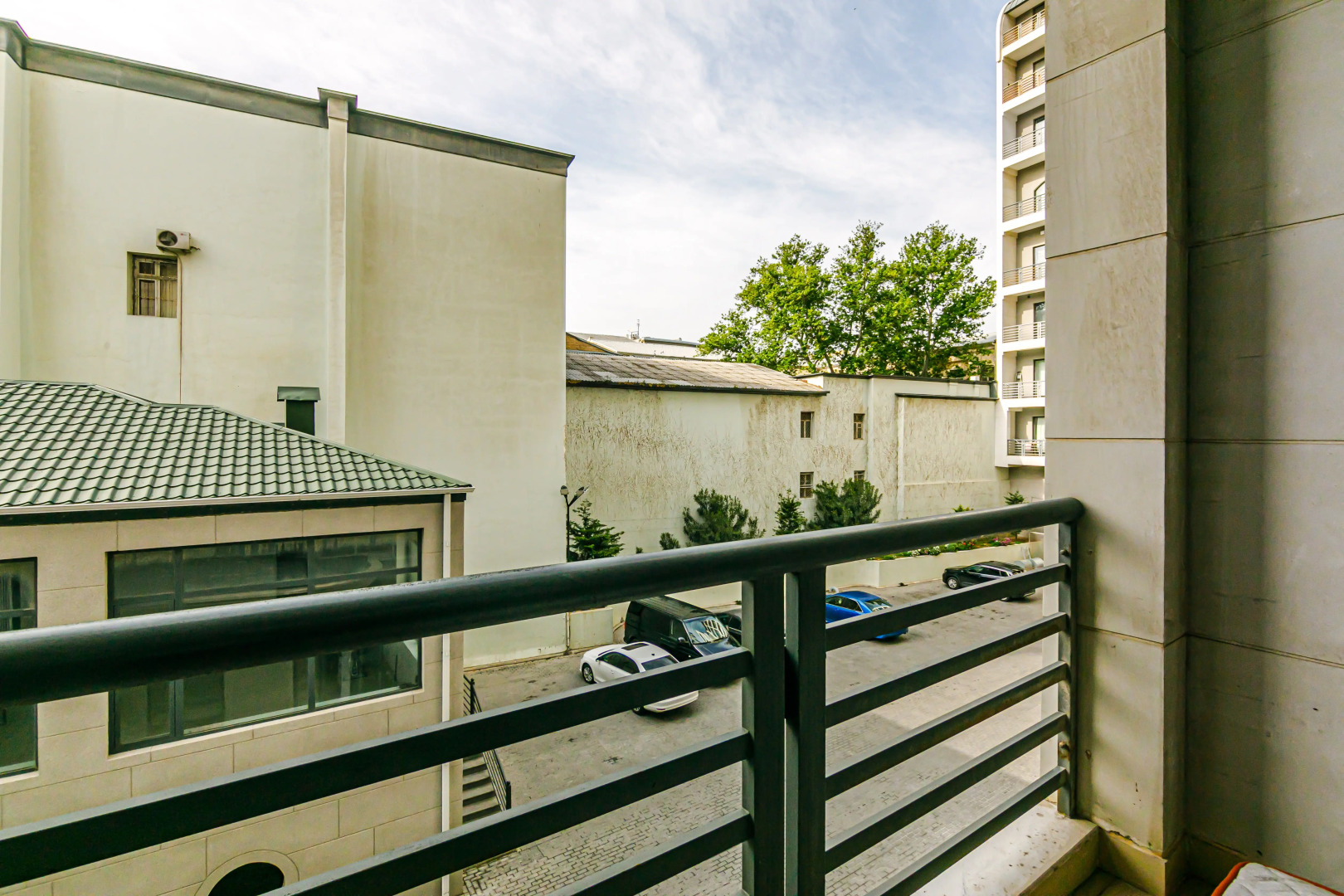 Апартаменты Luxury Apartment Sahil Residence