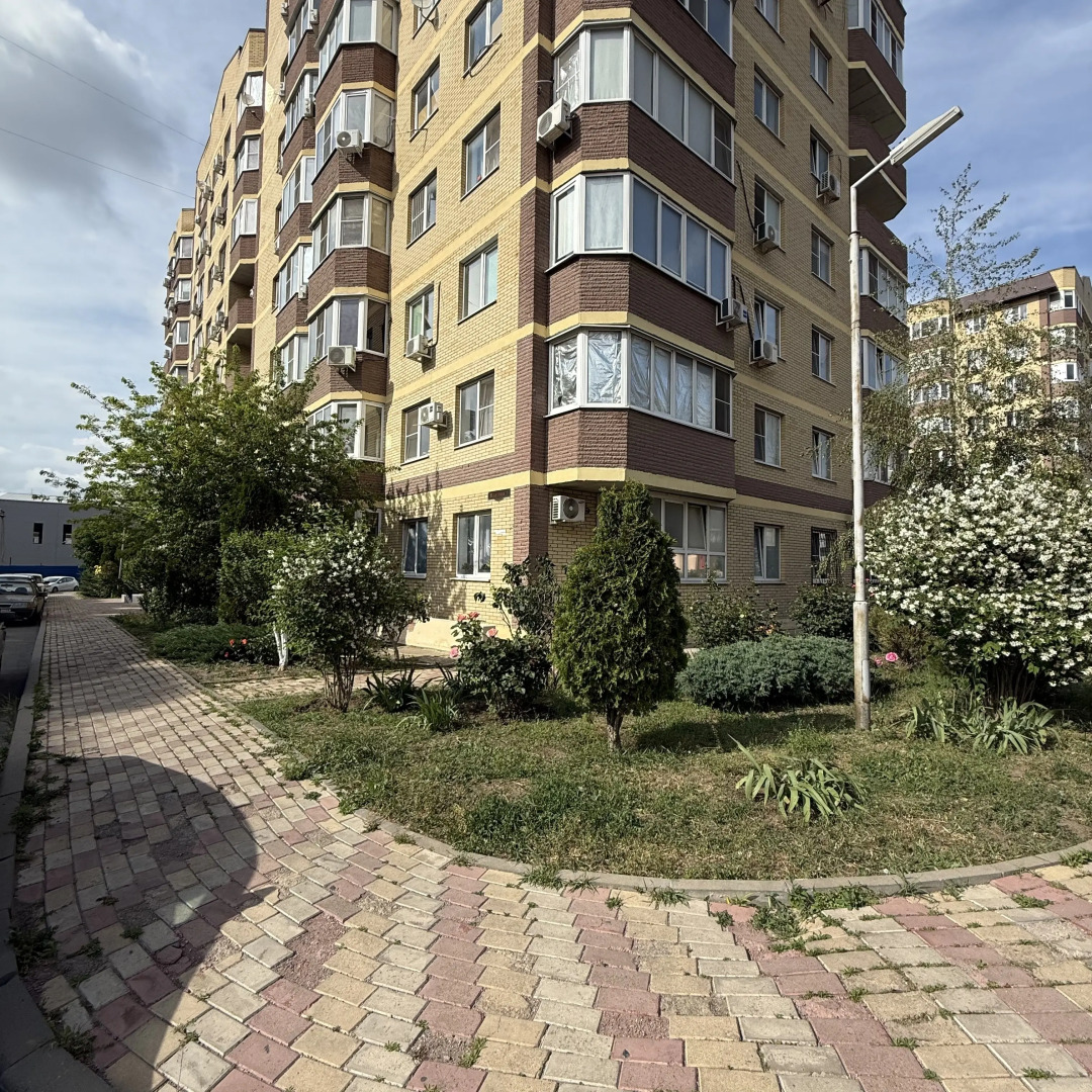 Апартаменты Бульвар Платова 7