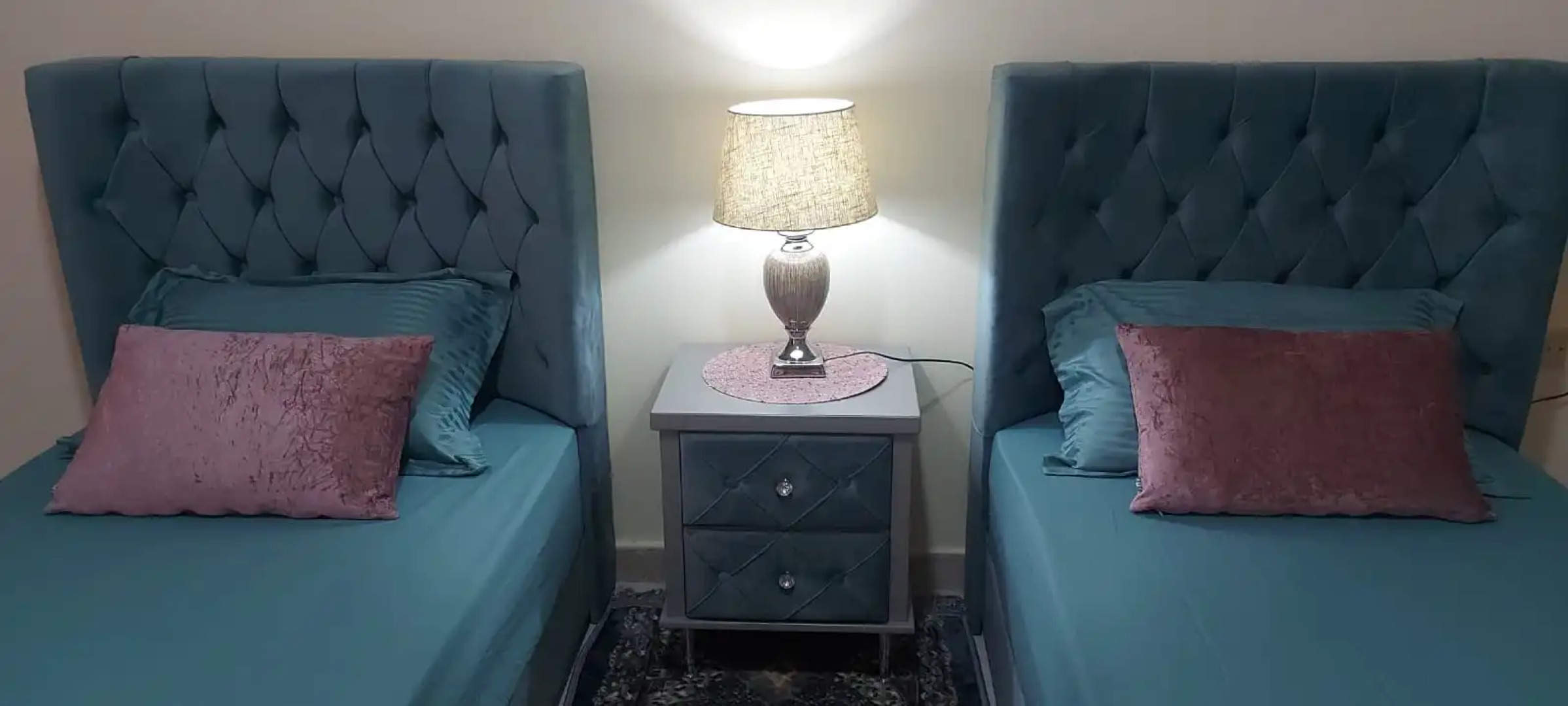 Na Beregu Morya Oae Villa