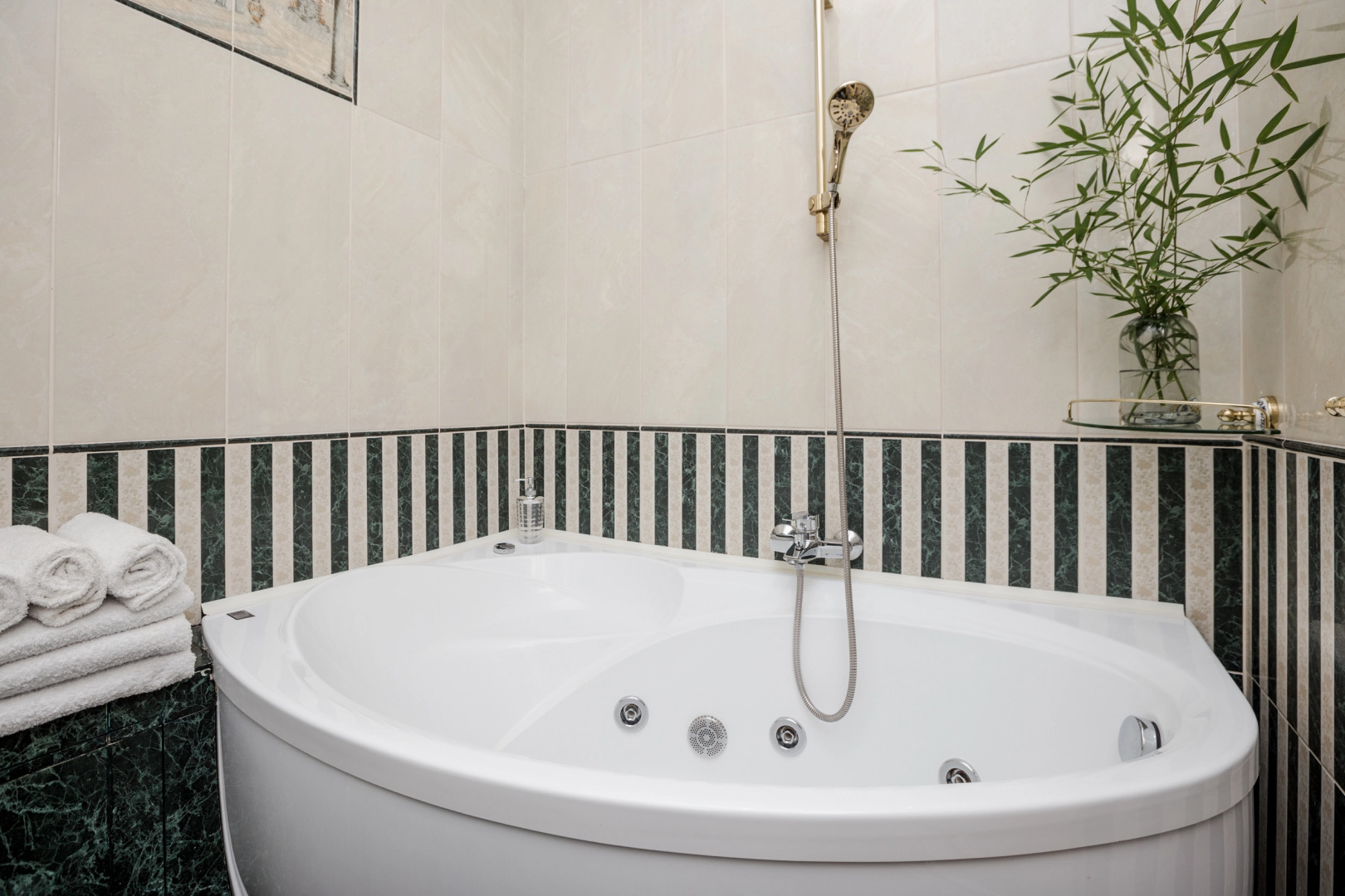 Апартаменты с Джакузи и Видом на Море