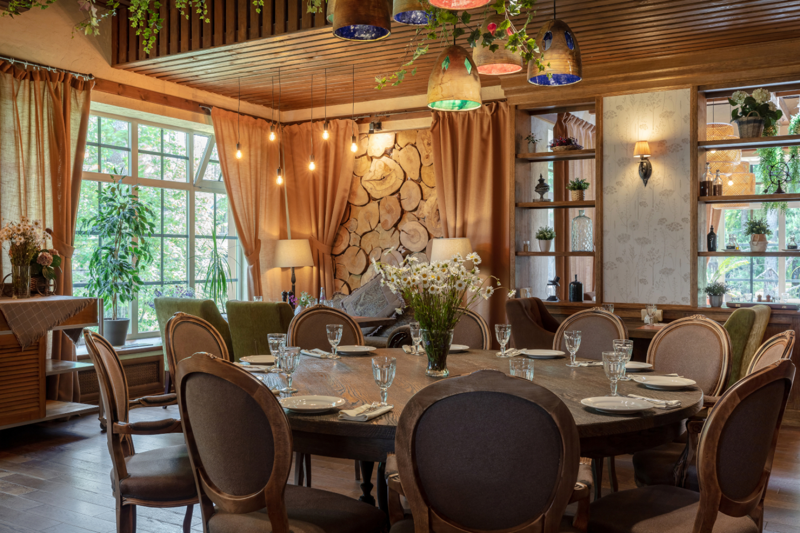 Отель Царство-Королевство