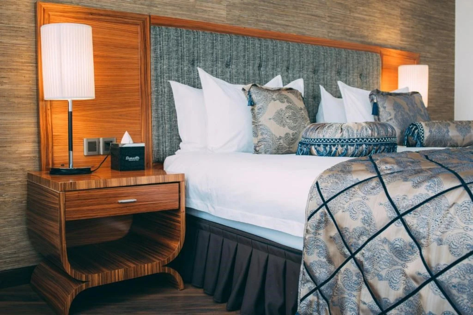 Damas International Hotel (by Travel Agency)