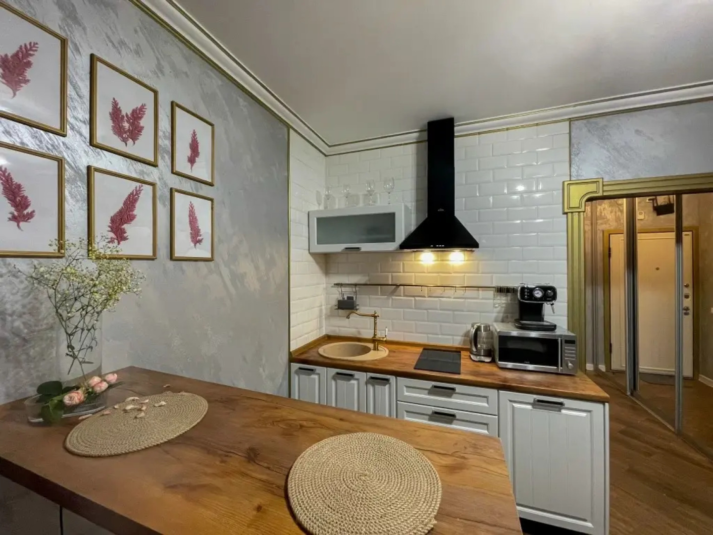 Квартира MaxRealty24 Липовой Рощи, 2к2