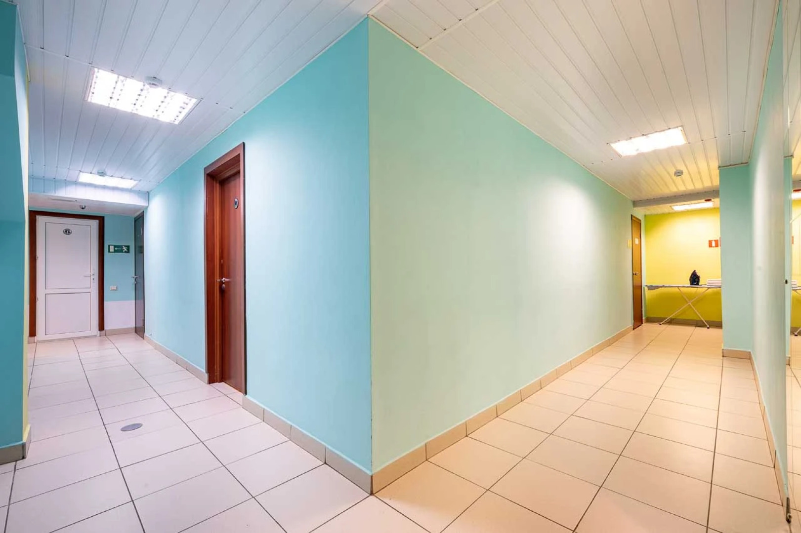 Меблированные комнаты Каникулы Супер