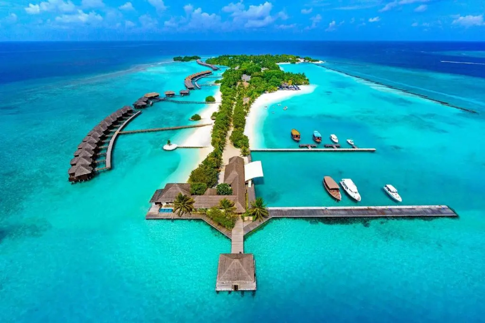 Курортный отель Resort Sheraton Maldives Full Moon Resort & Spa