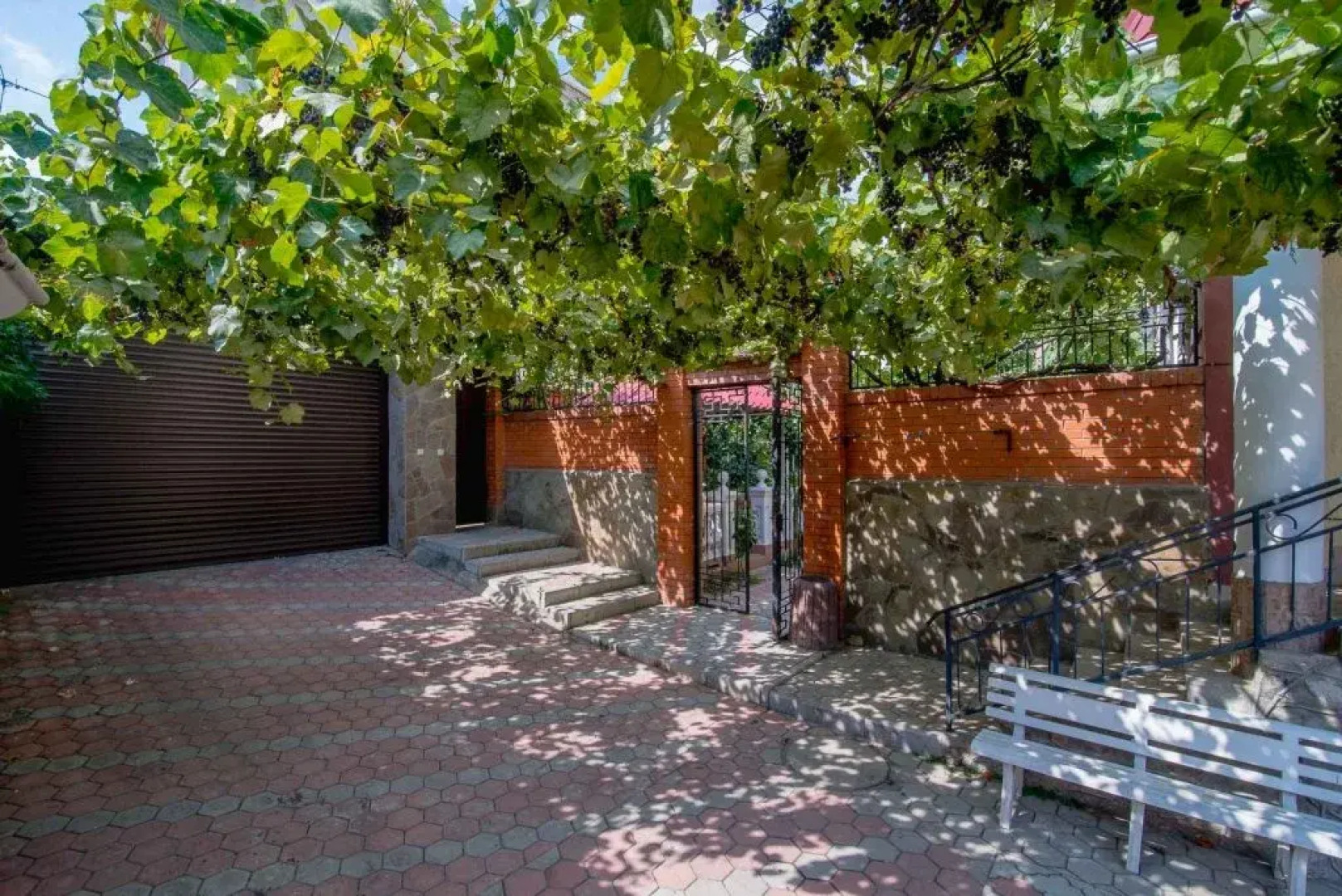 Отель Витекс