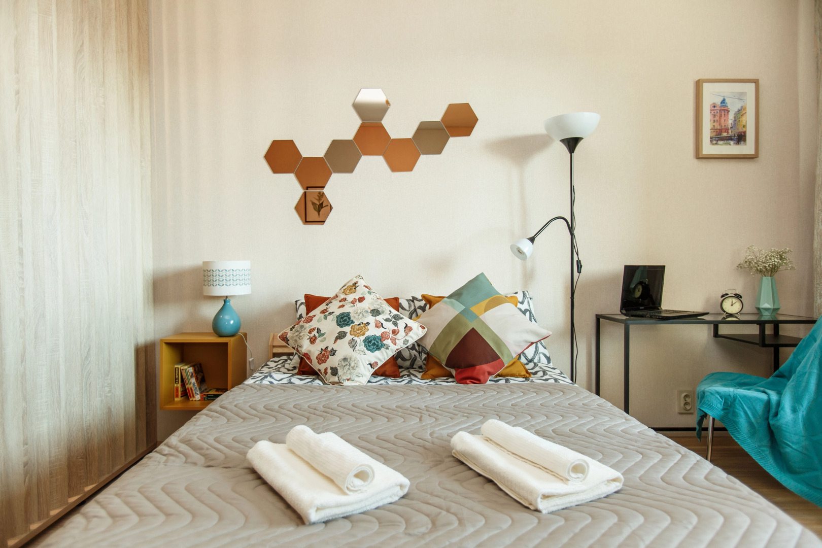 Квартира Honey Studio на Берегу Невы