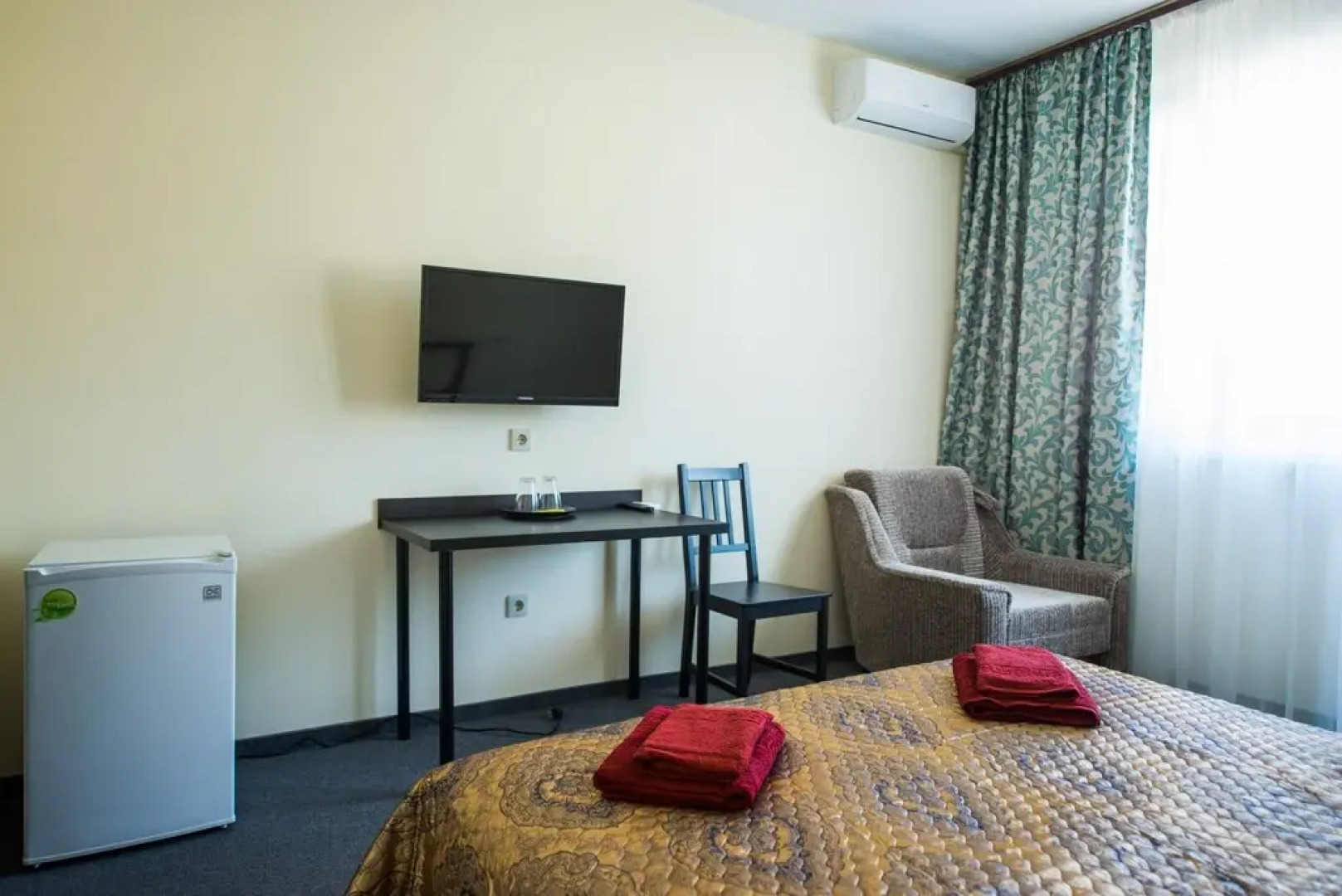 Отель Парус