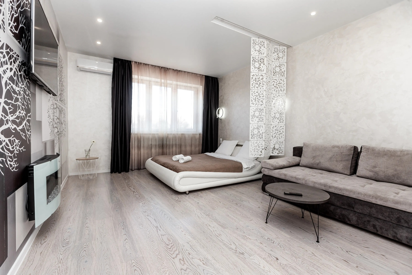 Апартаменты комфортные с прекрасным видом у площади Победы