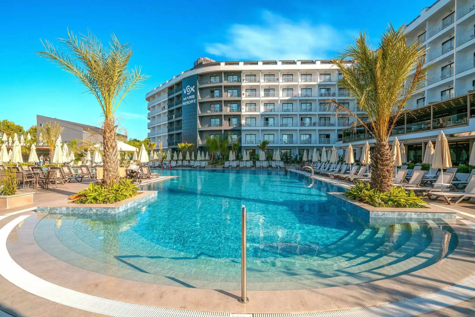 Отель Vox Maris Resort