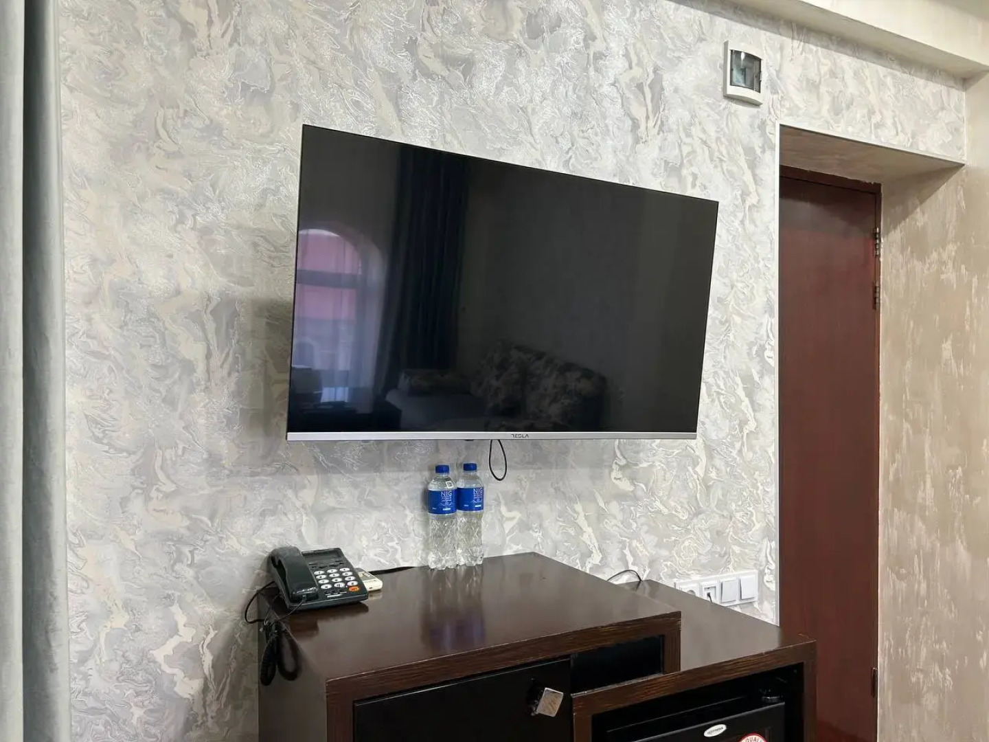 Отель Roma Yerevan & Tours